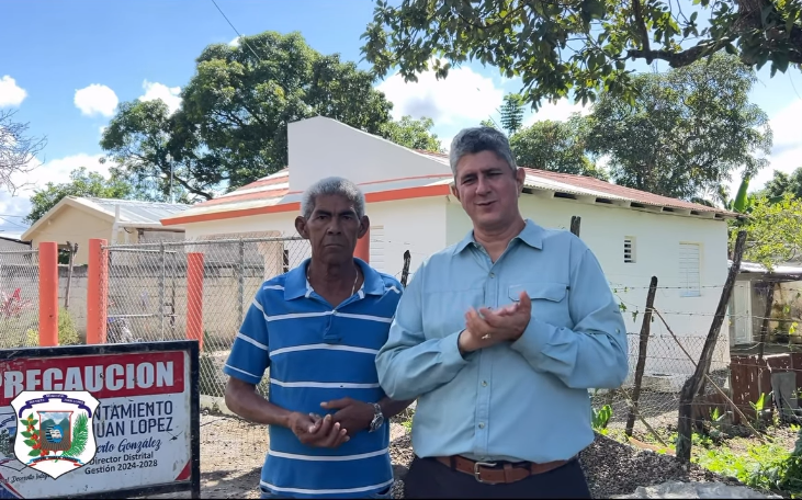 Programa de aceras y contenes impulsado por la Liga Municipal Dominicana