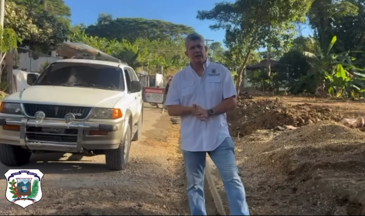 Aceras y contenes que se realizan en la comunidad de Pozo de la Palma, específicamente en la calle Domingo Antonio (virin)